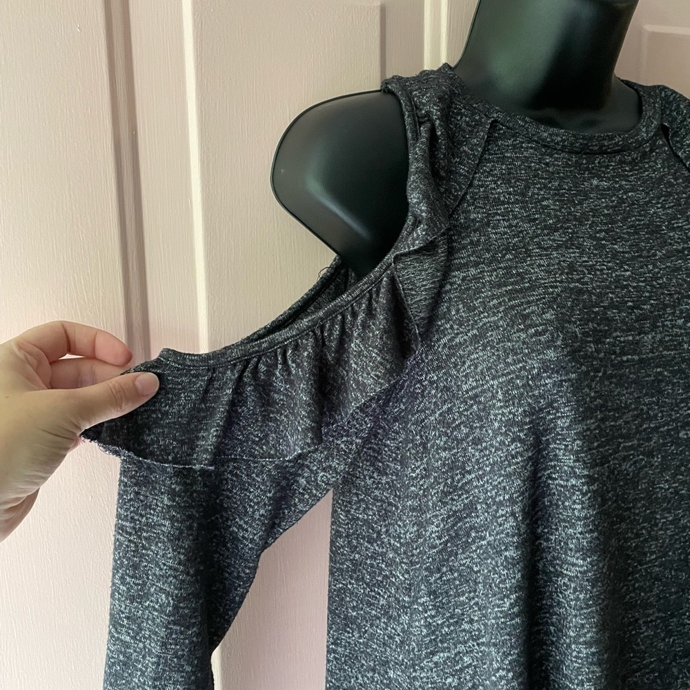 Jolt Dark Gray Cold Shoulder Ruffle Sweater - Soft Material- Size Small - Picture 4 of 10